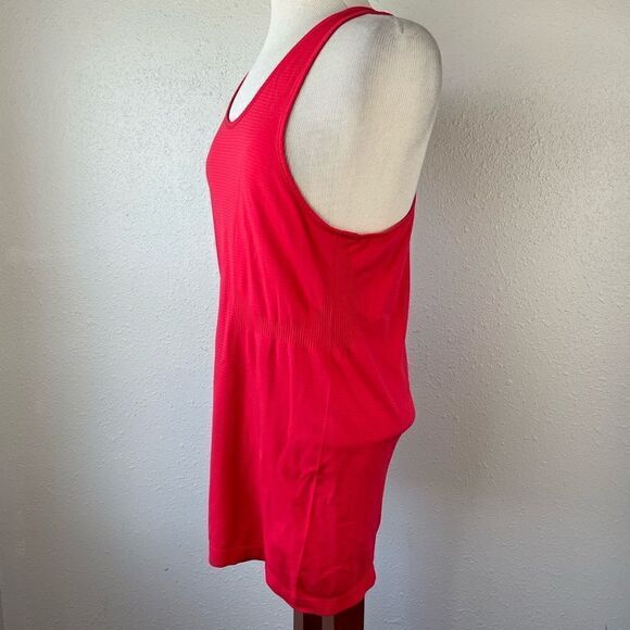 Zyia Red Tank Top Size L EUC - Picture 3 of 6